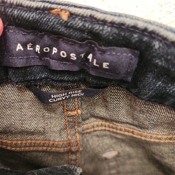NEW Aeropostale Ripped Jean Shorts Size 00 - Picture 4 of 5